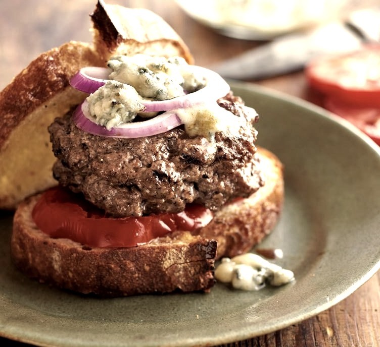 Panfried Burgers Stuffed with Blue Cheese